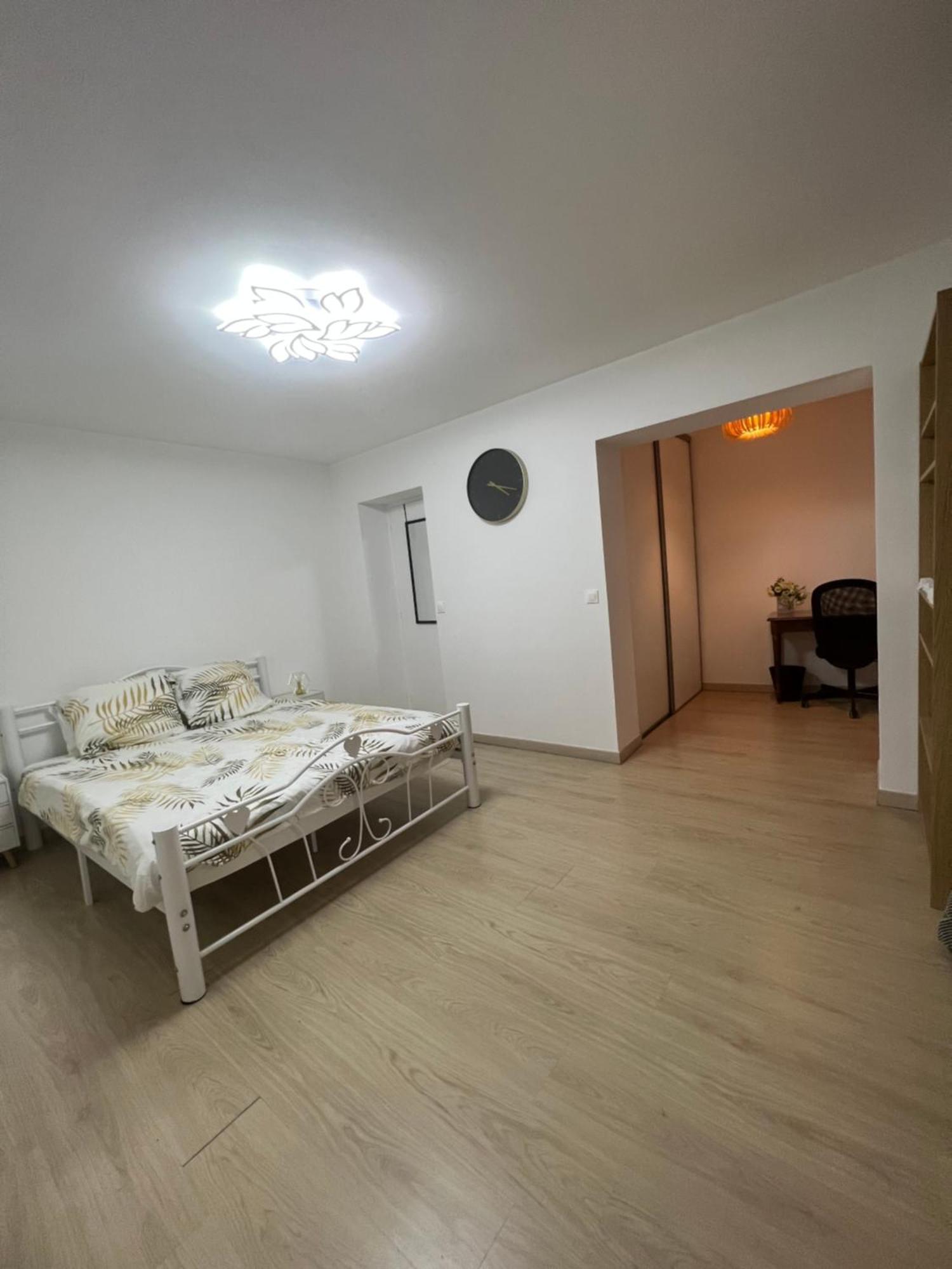 Appartement Lumineux A 2 Pas D'Enghien 蒙莫朗西 外观 照片